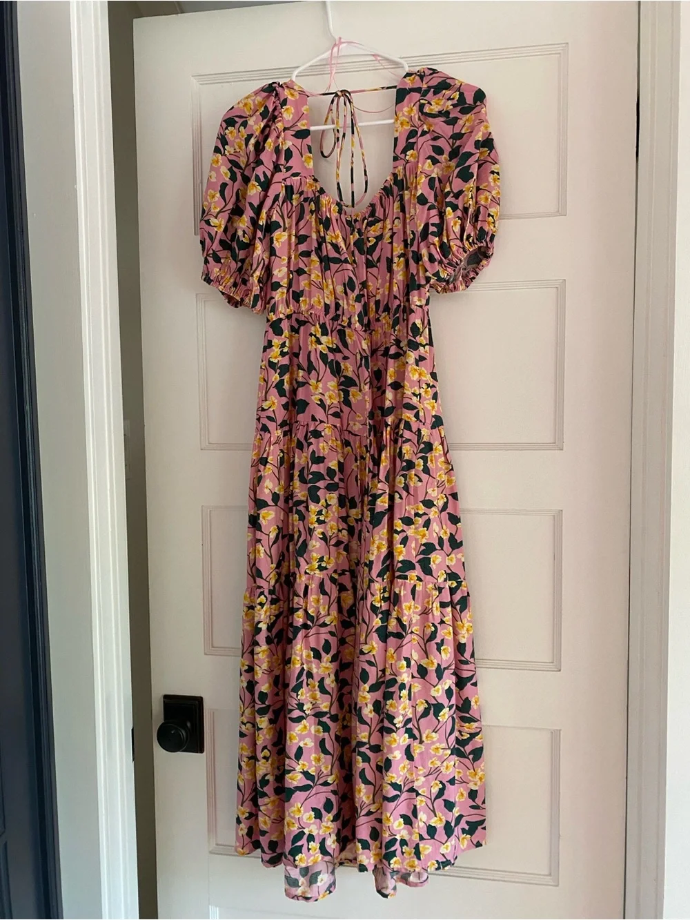 Moon River Pink Floral Maxi Dress with Puff Sleeves